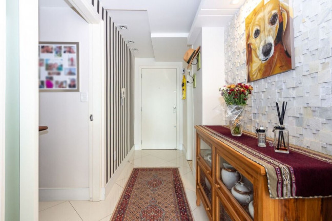 Imagem Imóvel com 2 Quartos à Venda, 85 m² em Auxiliadora - Porto Alegre Imagem Imóvel com 2 Quartos à Venda, 85 m² em Auxiliadora - Porto Alegre