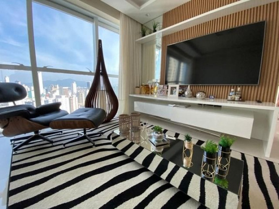 Imagem Apartamento com 4 Quartos à Venda, 144 m² em Centro - Balneário Camboriú
