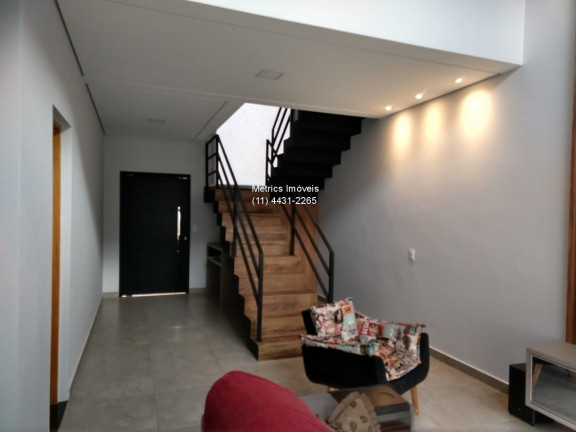 Imagem Imóvel com 2 Quartos à Venda, 300 m² em Vale Dos Lagos - Várzea Paulista Imagem Imóvel com 2 Quartos à Venda, 300 m² em Vale Dos Lagos - Várzea Paulista
