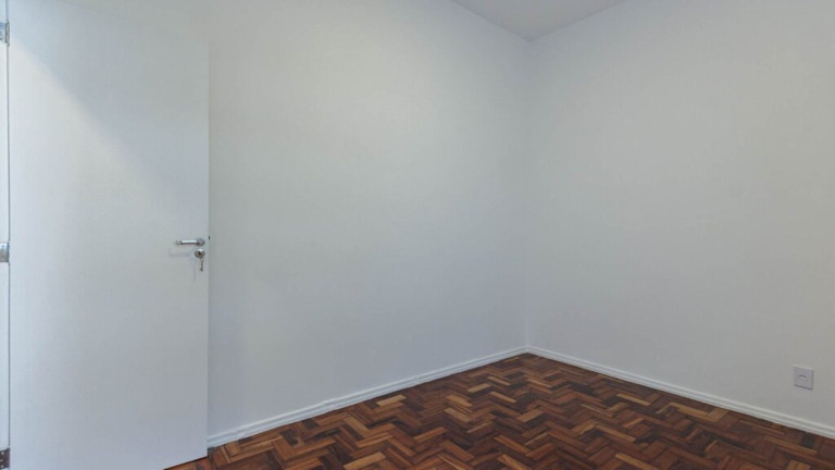 Imagem Imóvel com 1 Quarto à Venda, 46 m² em Humaitá - Rio De Janeiro
