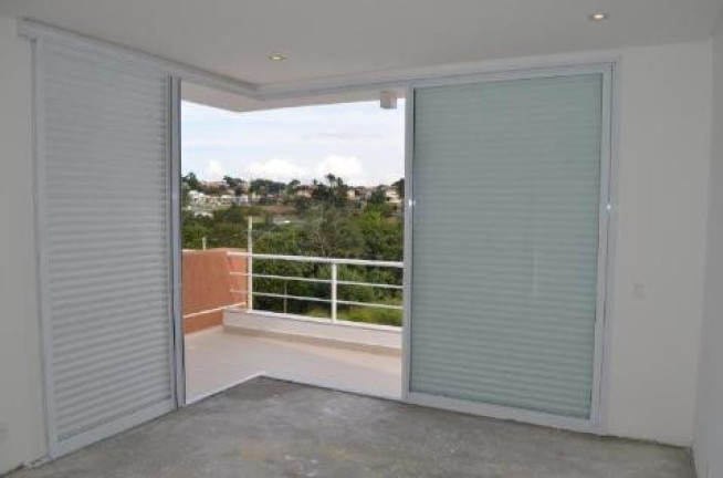 Imagem Sobrado com 10 Quartos à Venda, 453 m² em Arujá Verdes Lagos - Arujá