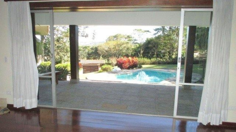 Imagem Casa com 4 Quartos à Venda, 690 m² em Pousada Dos Bandeirantes - Carapicuíba Imagem Casa com 4 Quartos à Venda, 690 m² em Pousada Dos Bandeirantes - Carapicuíba