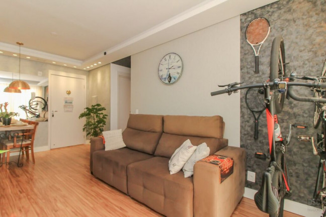 Imagem Imóvel com 2 Quartos à Venda, 58 m² em Vila Nova - Porto Alegre Imagem Imóvel com 2 Quartos à Venda, 58 m² em Vila Nova - Porto Alegre