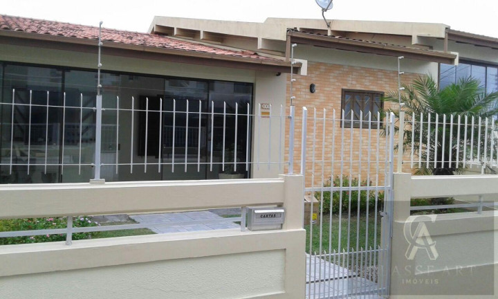 Imagem Casa com 3 Quartos à Venda, 289 m² em Ingleses - Florianópolis