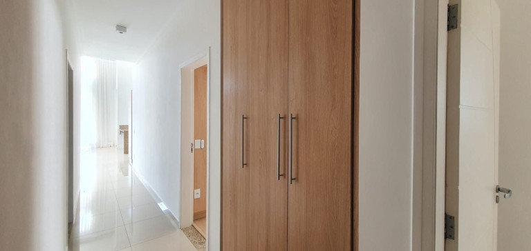 Imagem Casa com 5 Quartos para Alugar, 200 m² em Residencial Euroville - Bragança Paulista