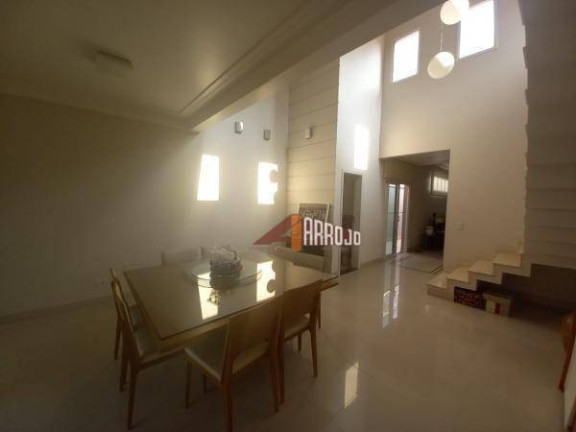 Imagem Casa com 3 Quartos à Venda, 340 m² em Vila Esperança - São Paulo Imagem Casa com 3 Quartos à Venda, 340 m² em Vila Esperança - São Paulo