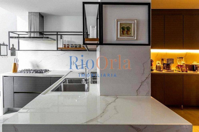Imagem Apartamento com 4 Quartos à Venda, 302 m² em Barra Da Tijuca - Rio De Janeiro Imagem Apartamento com 4 Quartos à Venda, 302 m² em Barra Da Tijuca - Rio De Janeiro