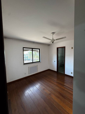 Imagem Apartamento com 2 Quartos à Venda, 132 m² em Parque Hotel - Araruama Imagem Apartamento com 2 Quartos à Venda, 132 m² em Parque Hotel - Araruama