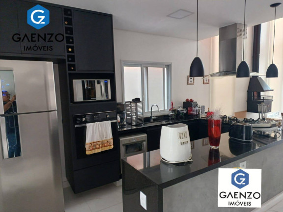 Imagem Casa de Condomínio com 4 Quartos à Venda, 252 m² em Suru - Santana De Parnaíba Imagem Casa de Condomínio com 4 Quartos à Venda, 252 m² em Suru - Santana De Parnaíba