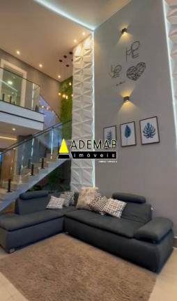 Imagem Casa com 4 Quartos à Venda, em Paranapanema Imagem Casa com 4 Quartos à Venda, em Paranapanema