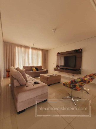Imagem Casa com 3 Quartos à Venda, em Centro - Limeira Imagem Casa com 3 Quartos à Venda, em Centro - Limeira
