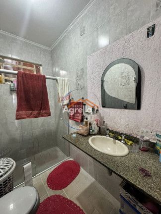 Imagem Casa com 3 Quartos à Venda, 112 m² em Jardim Zaniboni - Mogi Guaçu Imagem Casa com 3 Quartos à Venda, 112 m² em Jardim Zaniboni - Mogi Guaçu
