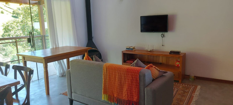 Imagem Casa com 2 Quartos à Venda, 310 m² em Sebastiana - Teresópolis Imagem Casa com 2 Quartos à Venda, 310 m² em Sebastiana - Teresópolis