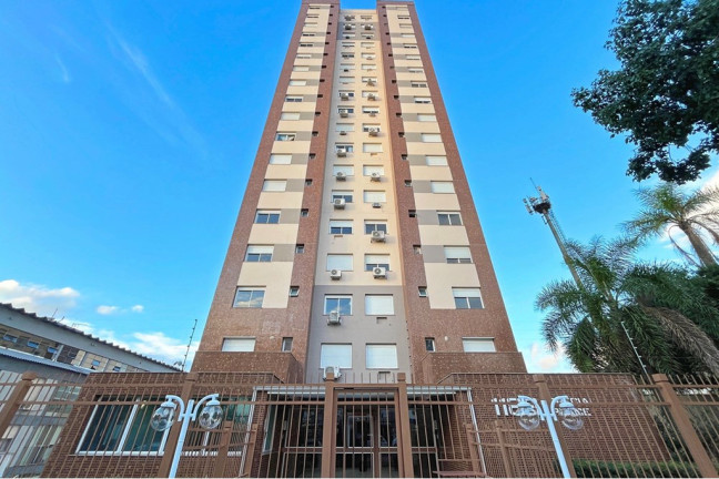 Apartamento com 3 Quartos à Venda, 82 m² em Santana - Porto Alegre