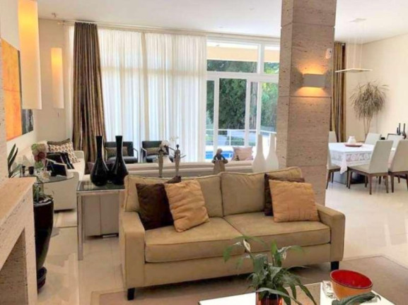 Imagem Casa com 4 Quartos à Venda, 700 m² em Vila Santo Antônio - Cotia Imagem Casa com 4 Quartos à Venda, 700 m² em Vila Santo Antônio - Cotia