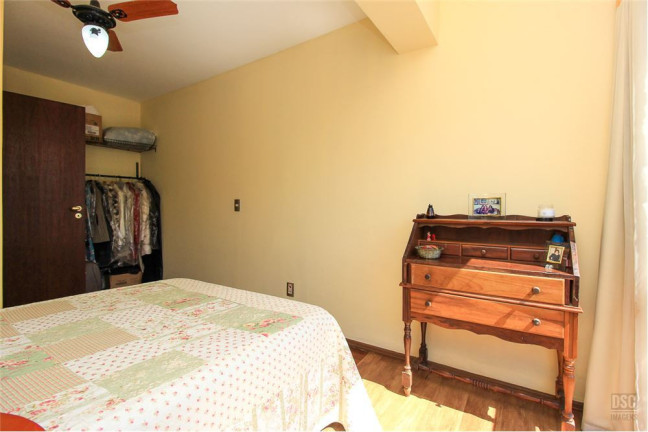 Imagem Apartamento com 3 Quartos à Venda, 157 m² em Petrópolis - Porto Alegre