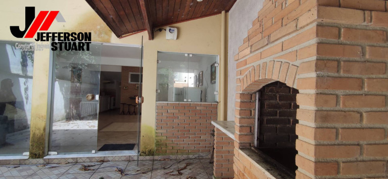 Imagem Casa com 3 Quartos à Venda, 300 m² em Centro - Guaratinguetá Imagem Casa com 3 Quartos à Venda, 300 m² em Centro - Guaratinguetá