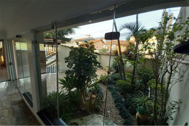 Imagem Casa com 3 Quartos à Venda, em Jardim Las Vegas - Santo André Imagem Casa com 3 Quartos à Venda, em Jardim Las Vegas - Santo André