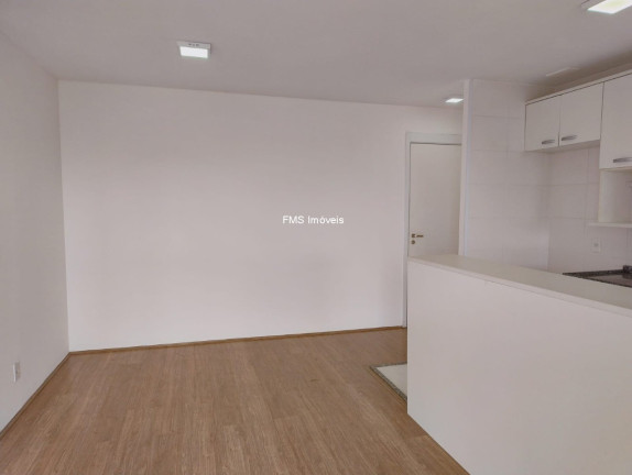 Imagem Imóvel com 2 Quartos para Alugar, 80 m² em Interlagos - São Paulo Imagem Imóvel com 2 Quartos para Alugar, 80 m² em Interlagos - São Paulo