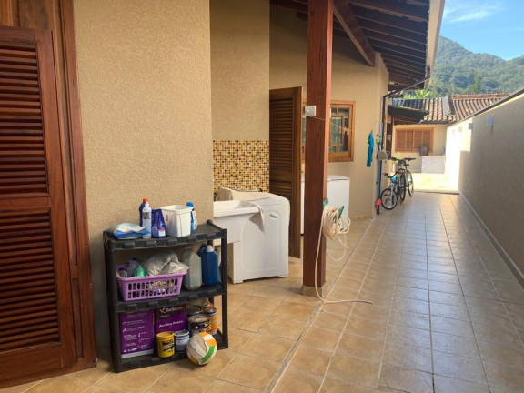Imagem Casa com 5 Quartos à Venda, 190 m² em Horto - Ubatuba