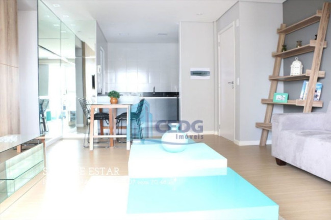 Imagem Apartamento com 2 Quartos à Venda, 73 m² em Cristo Rei - Curitiba