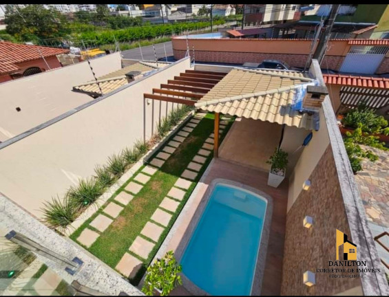 Casa com 3 Quartos à Venda, 160 m² em Praia Do Morro - Guarapari
