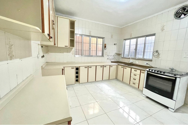 Imagem Casa com 3 Quartos à Venda, 118 m² em Vila Olinda - São Paulo
