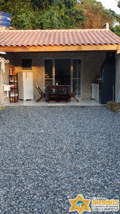 Imagem Casa com 2 Quartos à Venda, 300 m² em Enseada - Ubatuba Imagem Casa com 2 Quartos à Venda, 300 m² em Enseada - Ubatuba