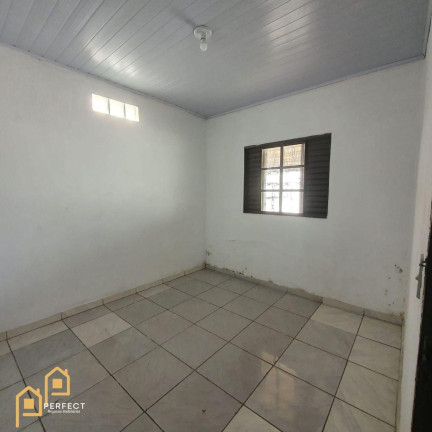 Imagem Casa com 2 Quartos à Venda, 300 m² em Parque Paduan - Taubaté