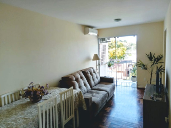 Imagem Imóvel com 2 Quartos à Venda, 57 m² em Camaquã - Porto Alegre