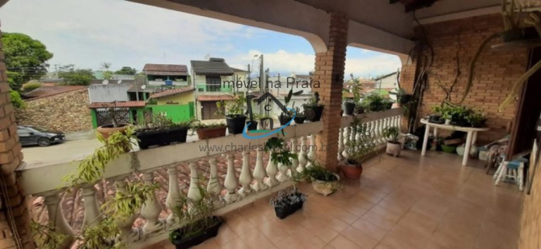 Imagem Casa com 6 Quartos à Venda,  em Jardim Jaqueira - Caraguatatuba