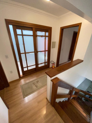 Imagem Casa com 2 Quartos à Venda, 170 m² em Sarandi - Porto Alegre
