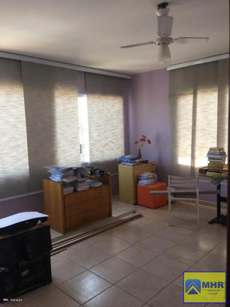 Imagem Casa com 3 Quartos à Venda, 200 m² em Parque Residencial Laranjeiras - Serra