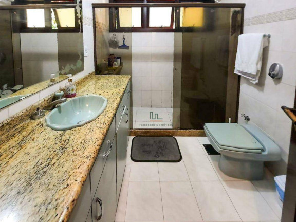 Imagem Casa com 3 Quartos à Venda, 390 m² em Piratininga - Niterói