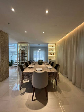Imagem Casa com 4 Quartos à Venda, 320 m² em Pousada Dos Bandeirantes - Carapicuíba Imagem Casa com 4 Quartos à Venda, 320 m² em Pousada Dos Bandeirantes - Carapicuíba