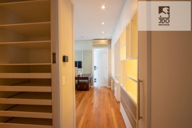 Imagem Cobertura com 4 Quartos à Venda, 514 m² em Batel - Curitiba Imagem Cobertura com 4 Quartos à Venda, 514 m² em Batel - Curitiba