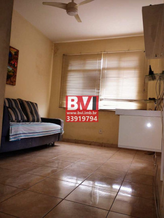 Imagem Casa com 2 Quartos à Venda, 75 m² em Vila Kosmos - Rio De Janeiro Imagem Casa com 2 Quartos à Venda, 75 m² em Vila Kosmos - Rio De Janeiro
