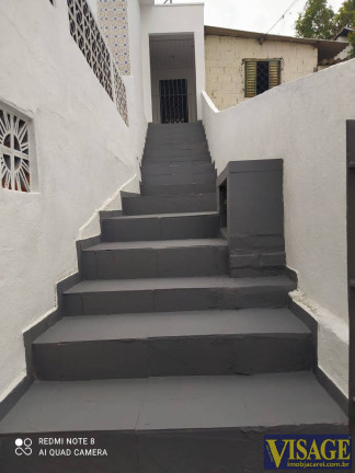 Casa com 2 Quartos à Venda,  em Jd. Bela Vista - Jacareí