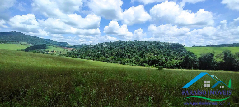 Imagem Chácara à Venda, 15 m² em Centro - Brasópolis Imagem Chácara à Venda, 15 m² em Centro - Brasópolis