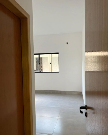 Imagem Casa com 2 Quartos à Venda, 85 m² em Barcelos - Trindade