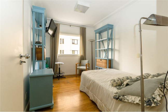 Imagem Imóvel com 3 Quartos à Venda, em Moema - São Paulo Imagem Imóvel com 3 Quartos à Venda, em Moema - São Paulo
