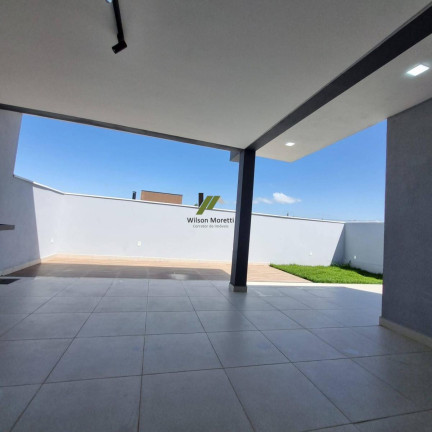 Imagem Casa com 3 Quartos à Venda, 166 m²