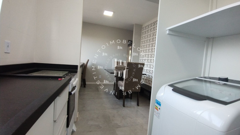 Imagem Apartamento com 2 Quartos à Venda, 63 m² em Pantanal - Florianópolis