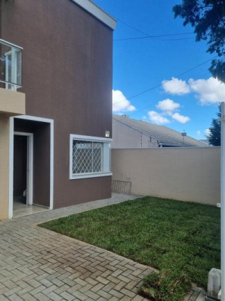 Imagem Sobrado com 3 Quartos para Alugar,  em Bairro Alto - Curitiba