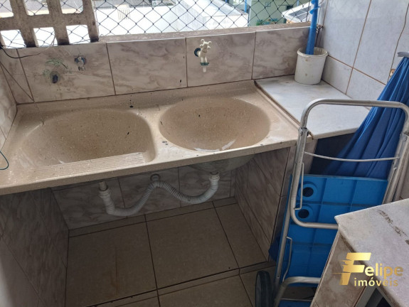 Imagem Kitnet com 1 Quarto à Venda, 65 m² em Centro - Guarapari