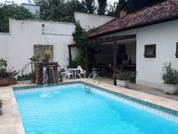 Imagem Casa com 4 Quartos à Venda, 271 m² em Badu - Niterói