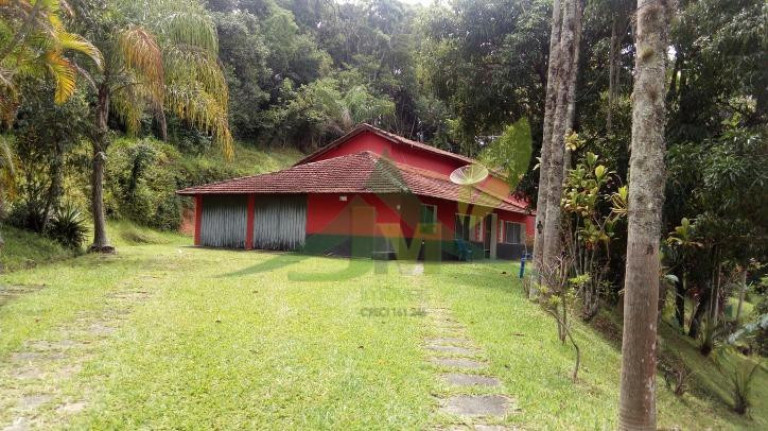 Imagem Chácara com 3 Quartos à Venda, 250 m² em Batatuba - Piracaia Imagem Chácara com 3 Quartos à Venda, 250 m² em Batatuba - Piracaia