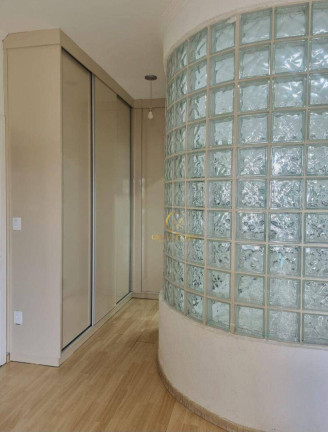 Imagem Sobrado com 4 Quartos à Venda, 245 m² em Urbanova - São José Dos Campos