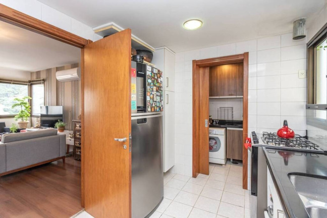Imagem Imóvel com 3 Quartos à Venda, 90 m² em Cristal - Porto Alegre
