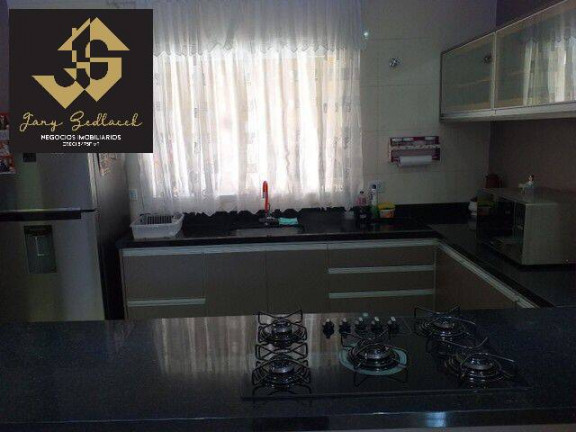 Imagem Casa com 3 Quartos à Venda, 460 m² em Canjica (terra Preta) - Mairiporã